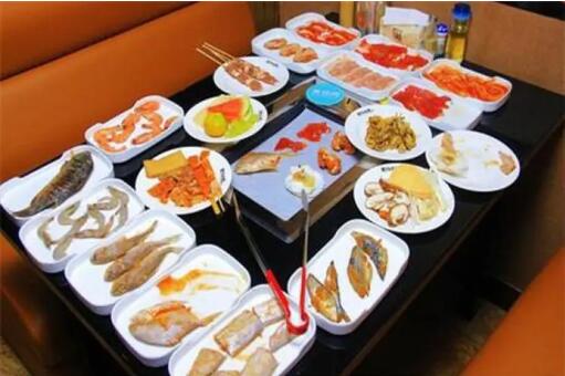 四川餐饮加盟：开启美食创业之路